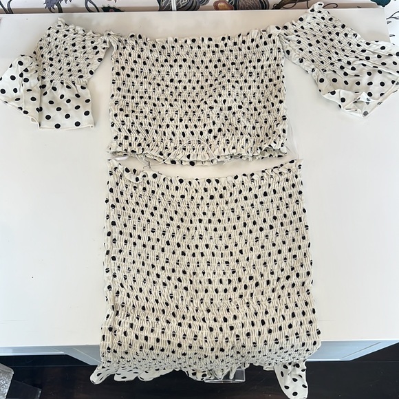 Polka Dot Two Piece (Small) - Picture 5 of 11